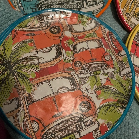 Pier 1 Vintage Car Dinnerware Set - Multicolor 8 plates - Picture 2 of 8